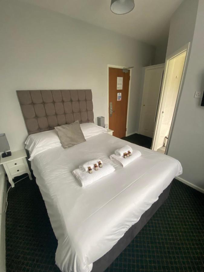 Bells Hotel Coleford  Exterior photo